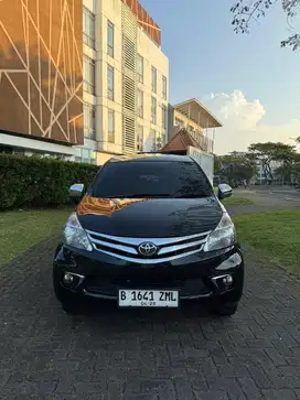 AVANZA G 1.3 AT 2012