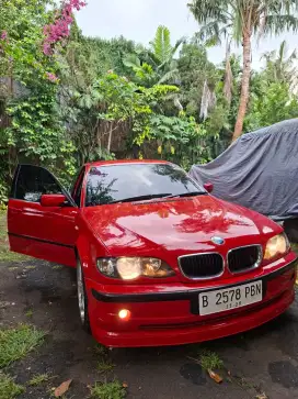 BMW 323i kondisi mulus