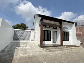 Rumah Jogja dijual di Cluster Arshaka Townhouse dekat Mall Sleman