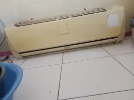 Kipas AC merek sharp