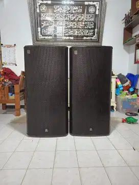 Speaker Aktif Three Way Beta 3 TW215