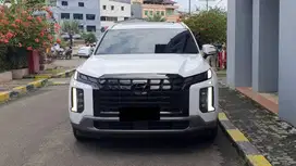 Hyundai Palisade 2.2D Signature 4x2 Facelift Diesel AT White, Like New