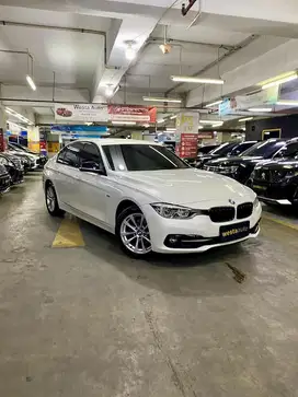 BMW 320i Sport F30 Facelift LCI 2016 Terawat 2017