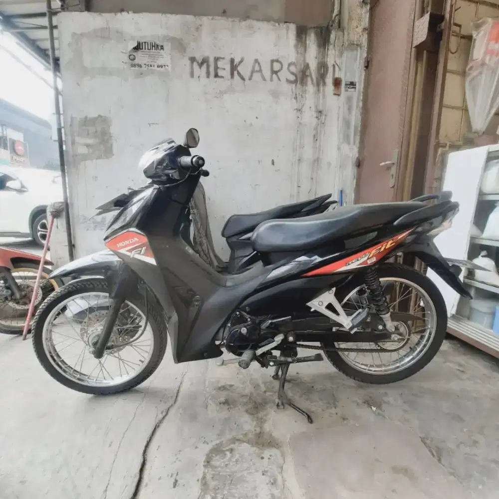 Honda Revo Fit 2024