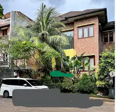 Dijual Rumah Modern Tropical strategis di Kelapa Gading Jakarta Utara