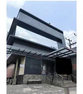Dijual Gedung Kemang Raya Bangunan 3 Lantai SHM Cocok Untuk Bisnis