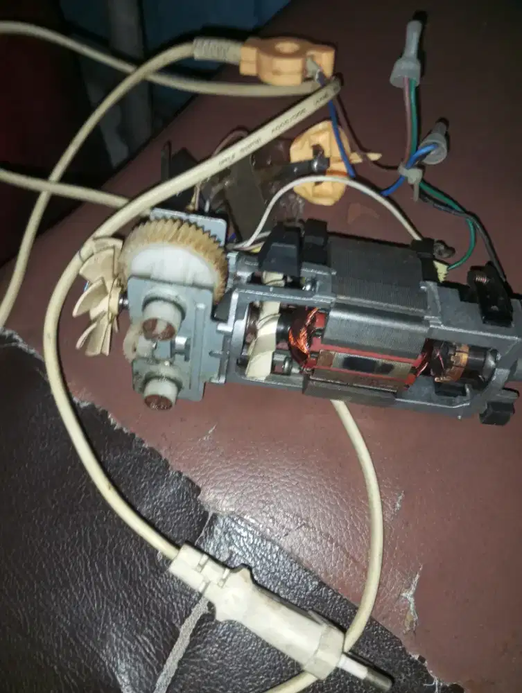 Mesin Mixer Miyako HM 620