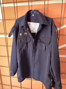 KEMEJA PDH CUSTOM – DESAIN SESUAI IDENTITAS TIM