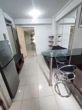 Jual Apartemen Gading Nias 2 Kamar Fully Furnished Tower Emerald