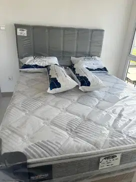 DISEWAKAN APARTEMEN TOKYO RIVERSIDE 2BR BRANDNEW