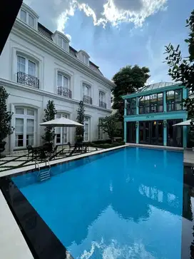 Rumah Mewah Elegan Lokasi Premium Menteng Jakarta Pusat