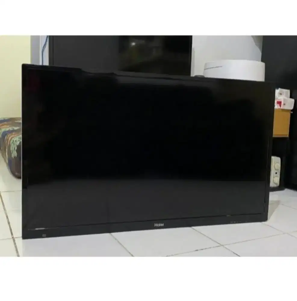 TV HAIER 40INC MATOT JUAL APA ADANYA