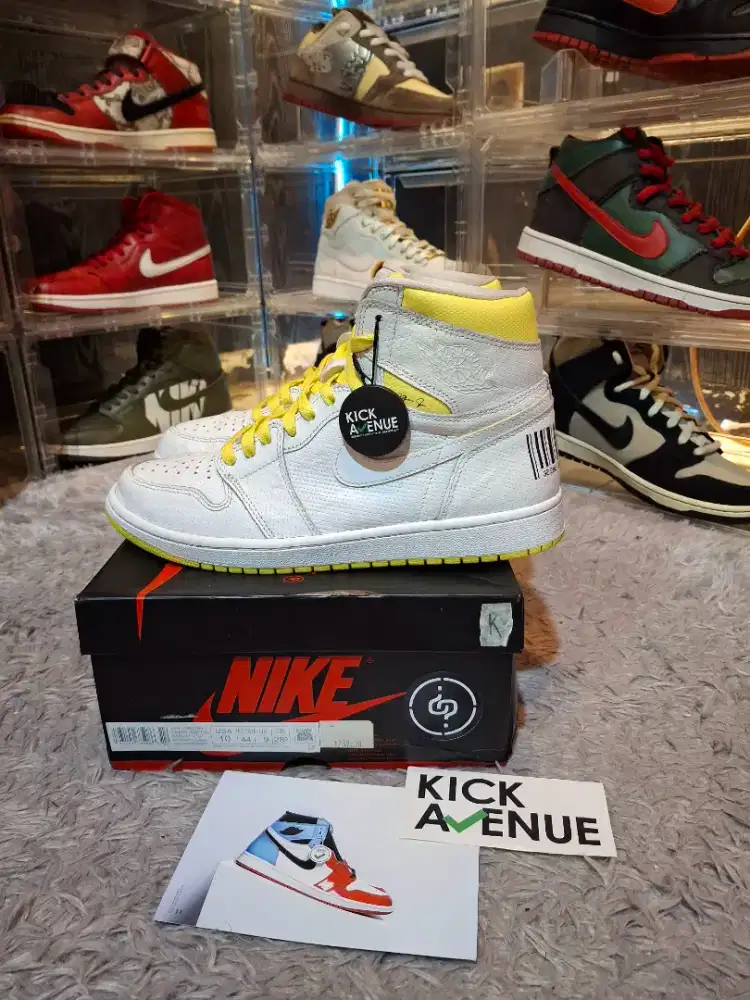 AIR JORDAN 1 RETRO HIGH FIRST CLASS FLIGHT VNDS SIZE 44 ORIGINAL