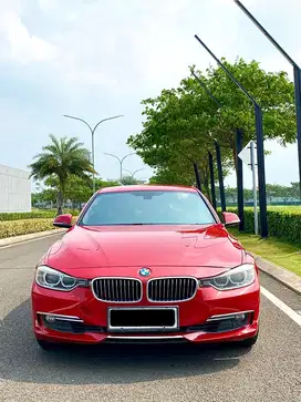 BMW F30 320i 2.0 Luxury A/T 2014 RARE COLOUR!