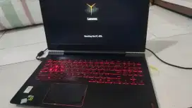 LAPTOP LENOVO LEGION Y520 I5 GEN 7