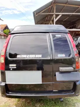 Mitsubishi L300