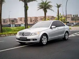 Mercedes Benz C200