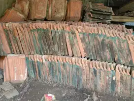 KENTENG BEKAS MASIH AMAN PAKE