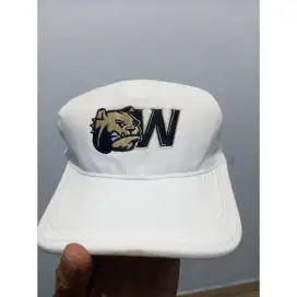 Topi Nike outdoor