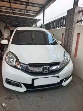 Mobilio 2016 E/AT