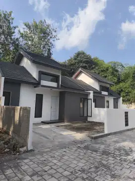 Murah! Rumah Type 55/101 Di Barat Terminal Jombor, Dalam Cluster