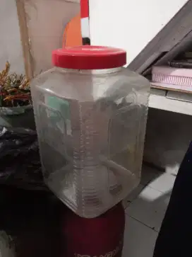 Tempat kerupuk jualan