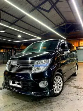 Nissan Elgrand HWS 2008 Pribadi Full Spec Legrest dan Bodykit