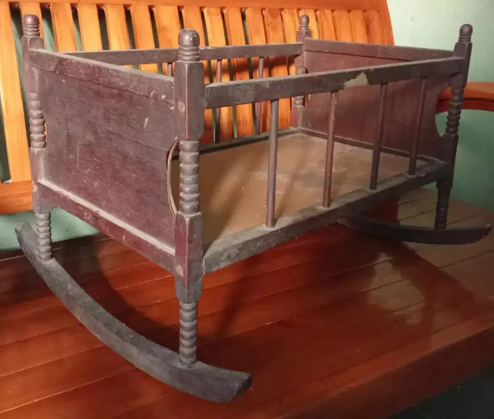 kasur kayu untuk boneka