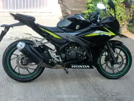 Bu Di jual Honda CBR150R 2016