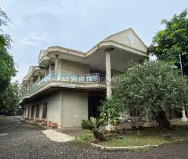 Rumah Lama di Jl Raya Bogor, Bisa untuk gudang dan pabrik