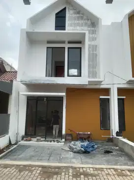 Rumah 700jutaan di cibubur jakarta timur
