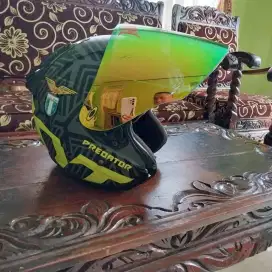 Di jual Helm Kyt.