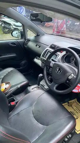 Honda Jazz 2005 Bensin