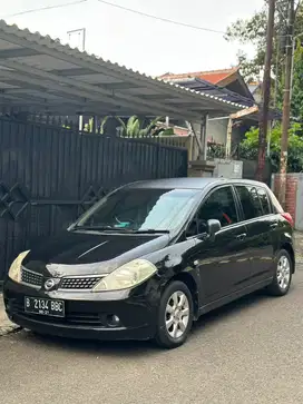Nissan Latio Hatchback AT 2007 Builtup