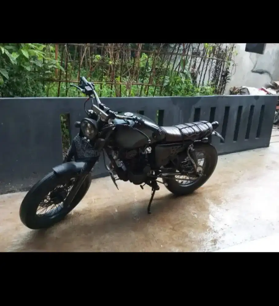 Di jual motor custom basic Mega Pro