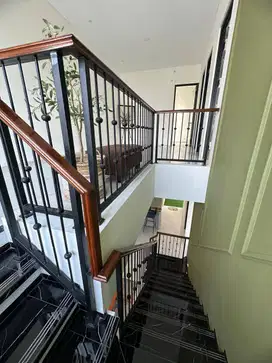 Jual Cepat !! Rumah siap Huni model terbaru strategis BSD nusaloka