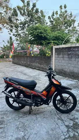 dijual f1zr 1998
