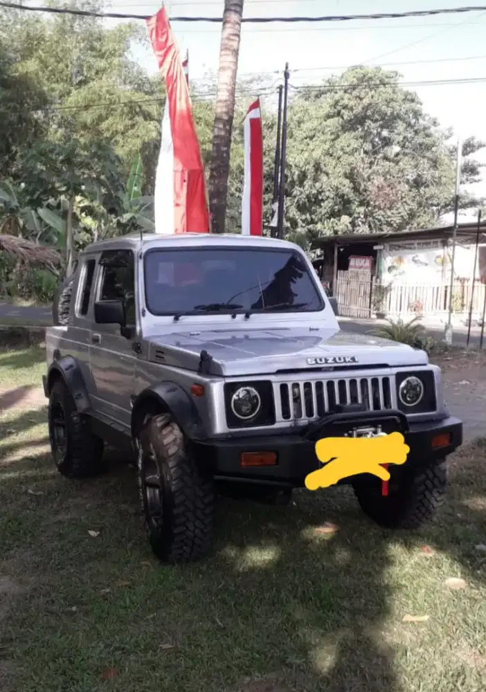 Jual / TT, super jimny sj410 th 84