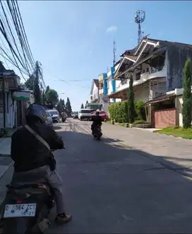 Termurah! Rumah hitung tanah komplek dago asri bandung