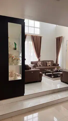 Jual Rumah Cepat !! BSD Icon posisi Hook strategis nyaman dekat Mall