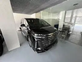 Toyota Alphard 2024 Hybrid