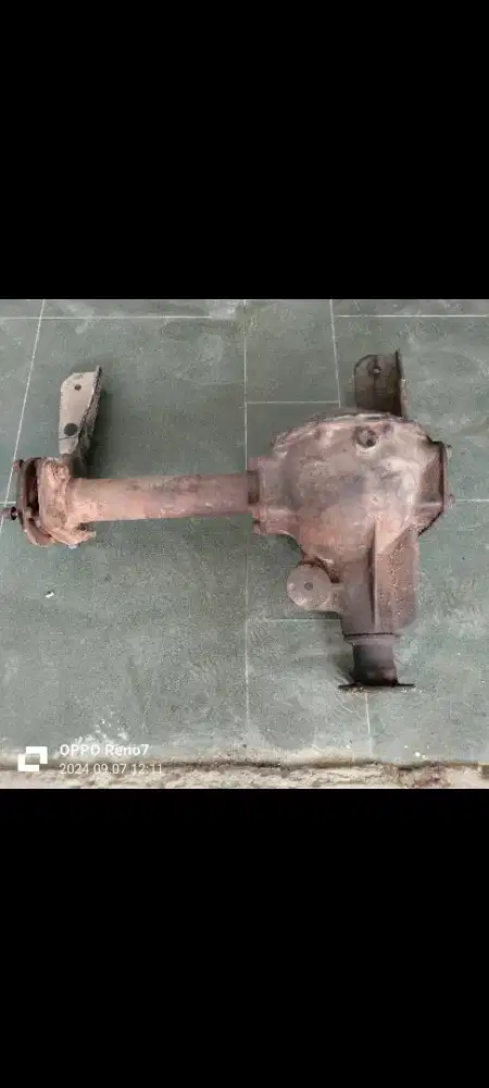 Spare part Mitshubishi L200