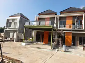 Townhouse 2lantai murah berkualitas dekat tol jatiwarna