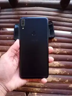 ASUS ZENFONE MAX PRO M1 (6/128)