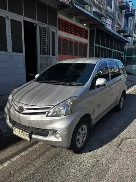 Avanza E 2012 manual silver