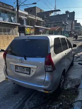 Avanza E 2012 manual silver