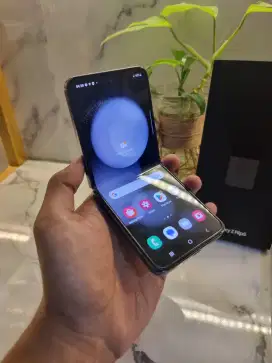 Samsung Z flip 5 256gb sein