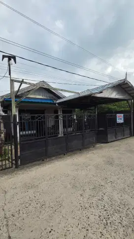 DI JUAL RUMAH FULL KAYU ULIN [NEGO]