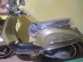 Vespa 75thn Anniverseri