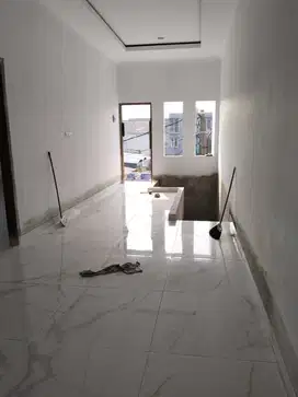 DIJUAL CEPAT RUMAH DI TAMAN SEMANAN INDAH
